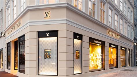 louis vuitton paderborn|Louis Vuitton stores uk.